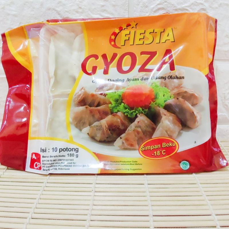 

Gyoza Ayam Udang Fiesta 180gr isi 10pcs