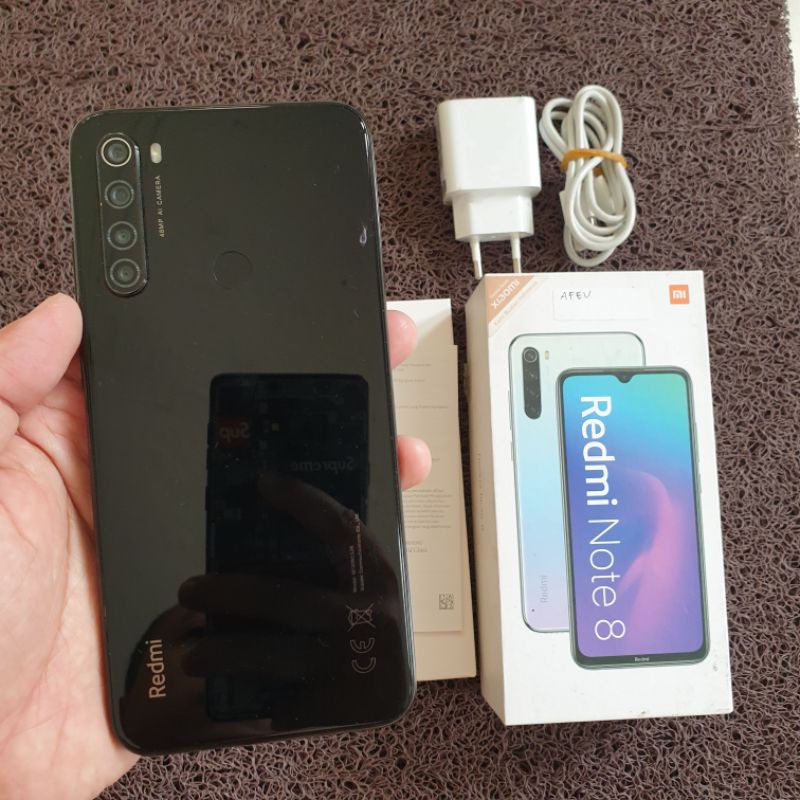 Xiaomi Redmi Note 8 4/64 mulus normal lengkap