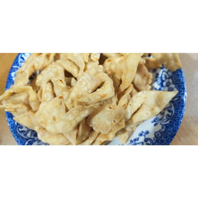 

Keripik bawang pedas