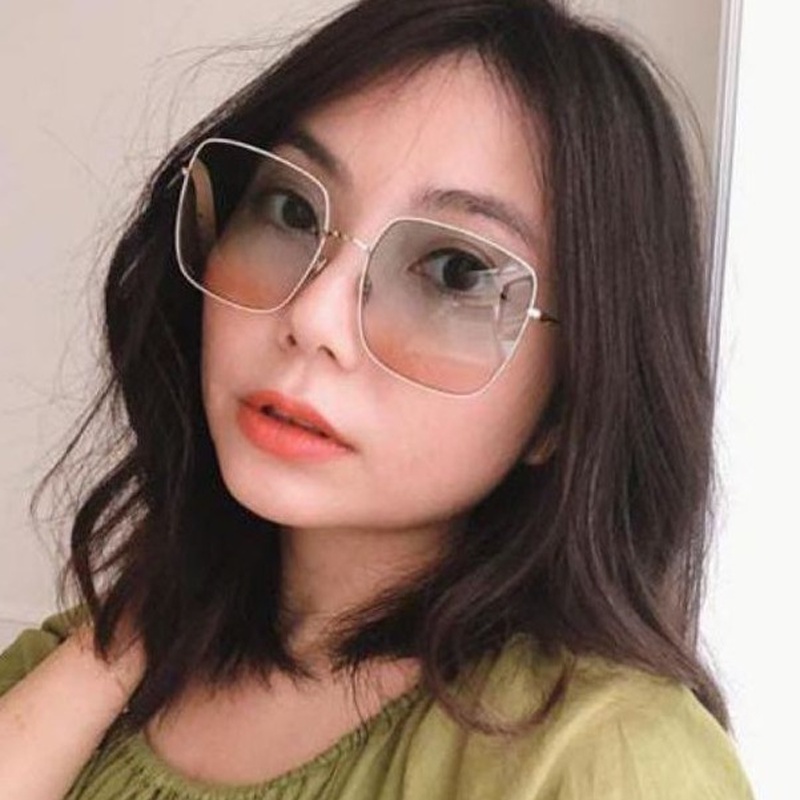 COD (Kualitas Tinggi) Kacamata Bingkai Logam Oversized Wanita Mengemudi Kacamata Sun Kaca mata Hitam Fashion Korea Sunglasses Unisex