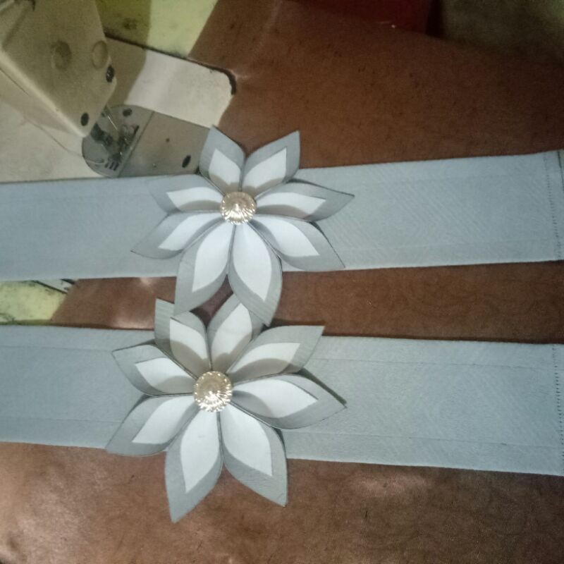 bunga iktan kupu-kupu ikatan gorden minimalis