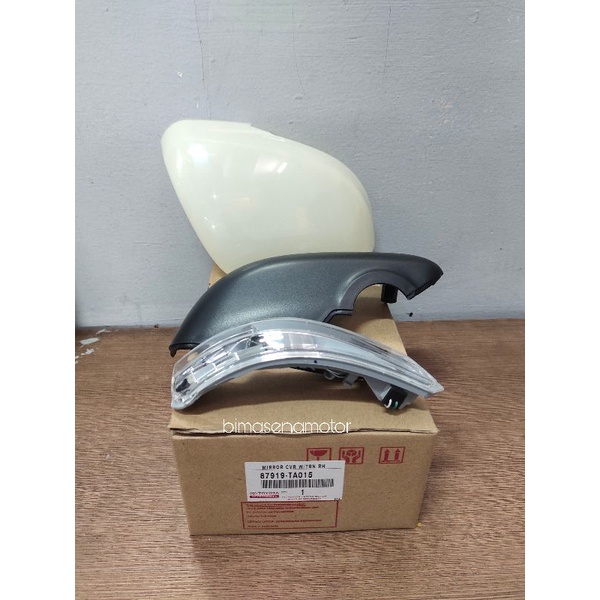cover spion kanan + sen avanza veloz 87919-TA015