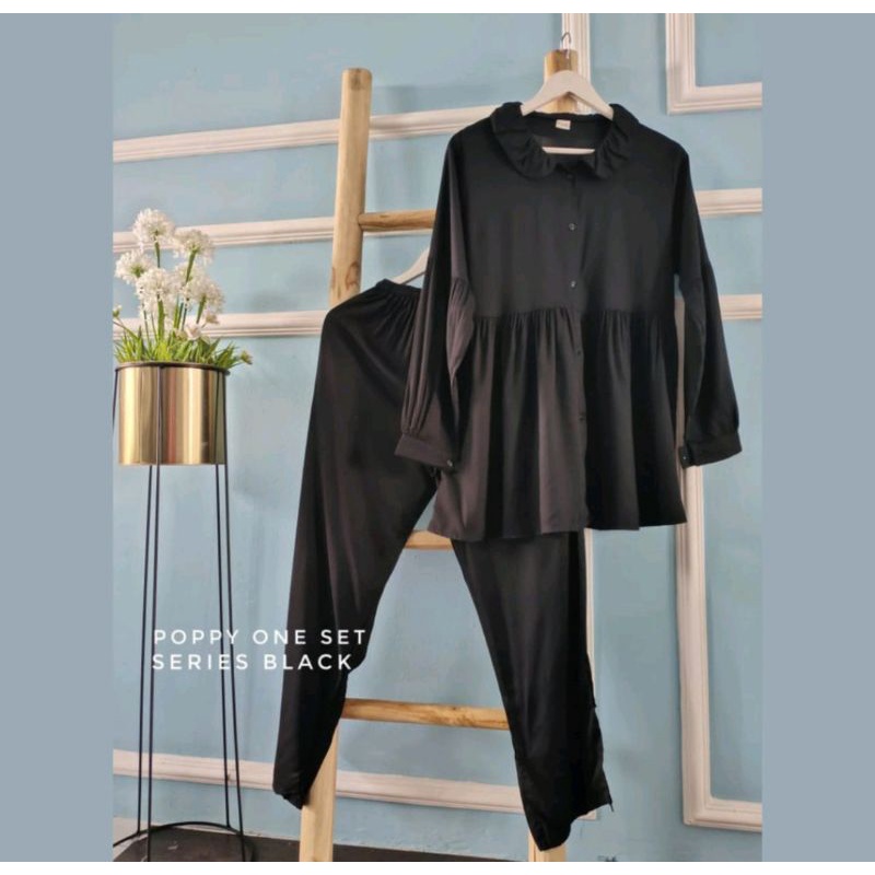 OMYRA ONE SET / KINAN LULU ESPANA LIVIA TARINA AVORA MADIA NACO ELINA ONE SET RAYON TIE DYE-Popy hitam