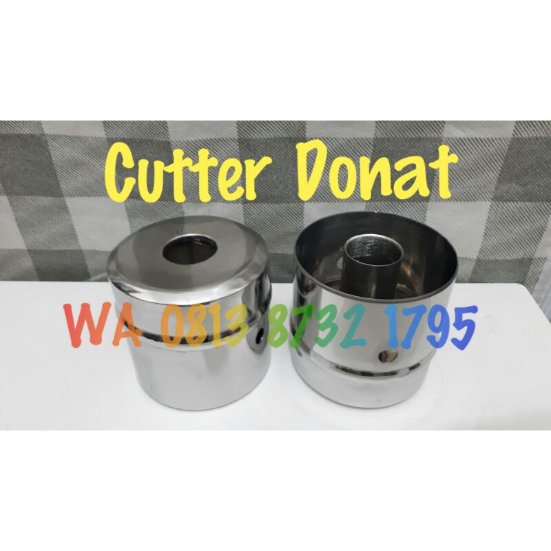 

SATU SET CUTTER DONAT D 7CM TEBAL 1 MM