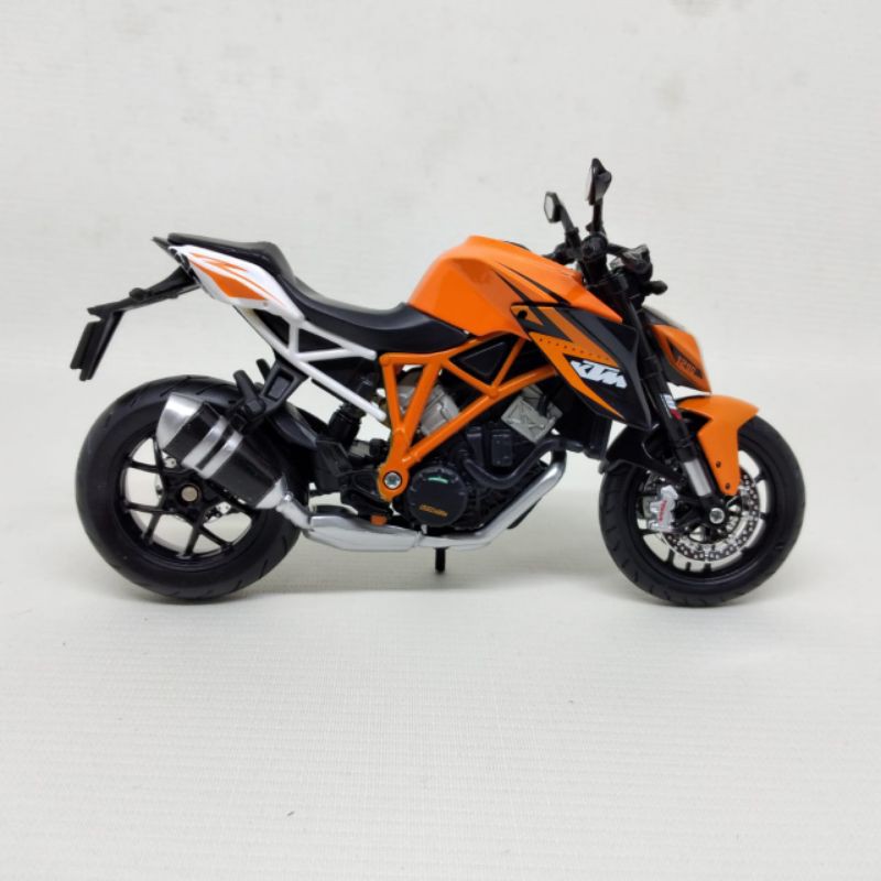 Motor KTM 1290 Super Duke Maisto