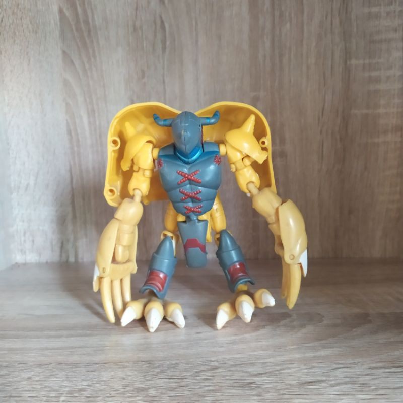 Mainan Action Figure Digimon Wargreymon