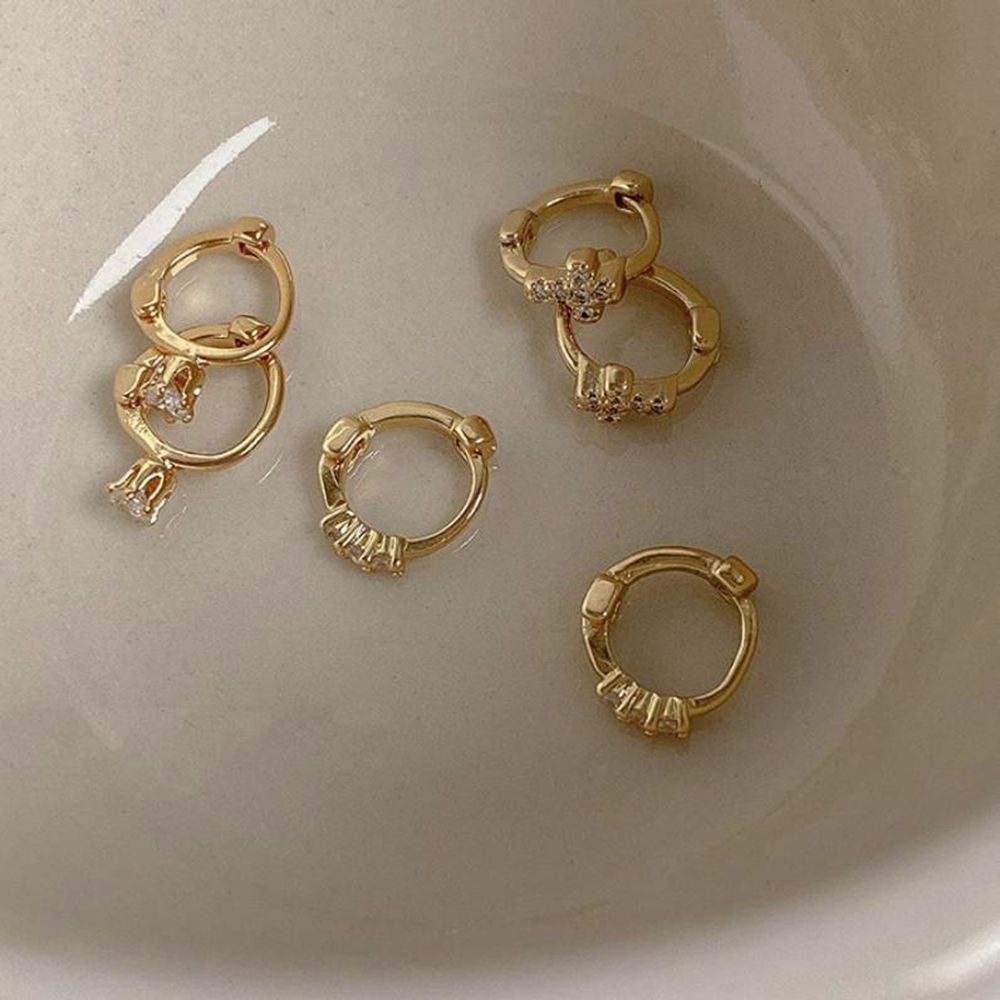 Needway  Korean Circle Ear Buckles Simple Cross Ear studs Rhinestone Hoop Earrings Women Round Shape Elegant Sweet Geometric Exquisite Fashion Jewelry