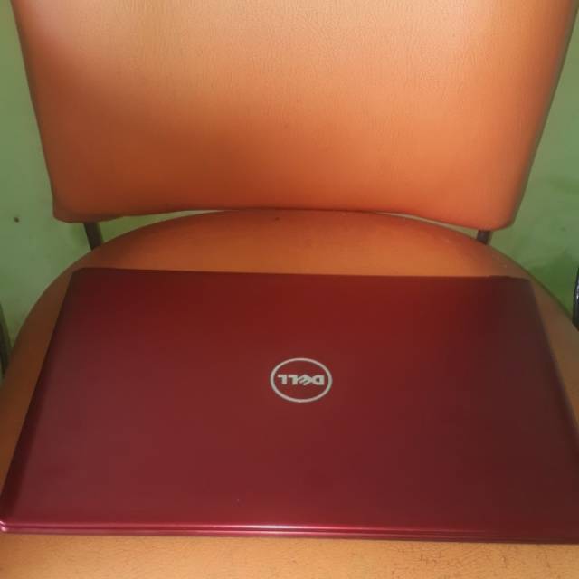 Dell vostro 5470 i5 gen ke 4 NVIDIA GEFORCE 2GB
