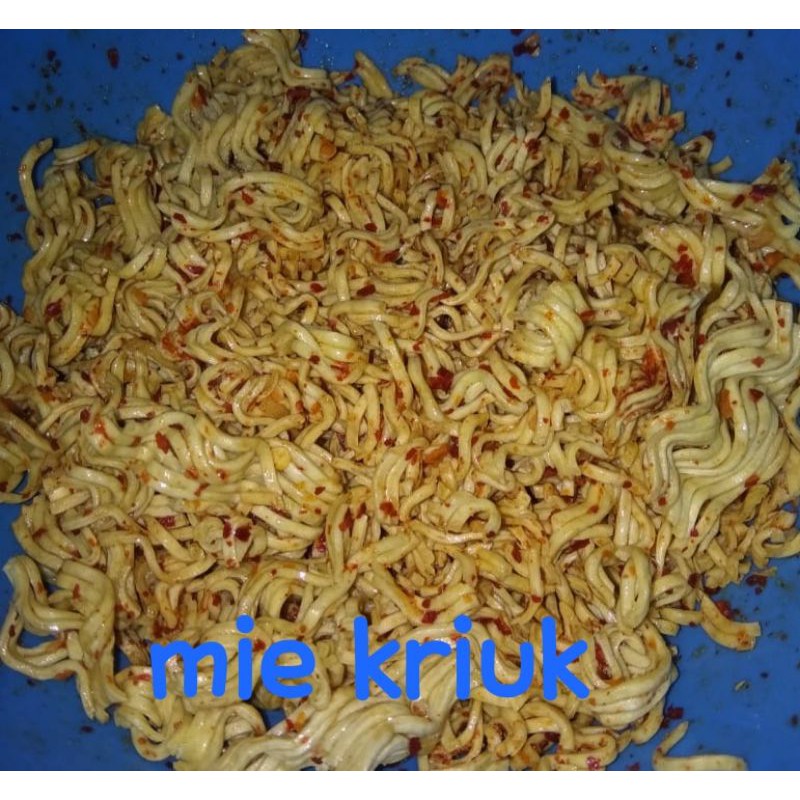 

cemilan bantet mie kriuk