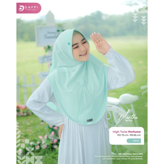 Jilbab Instan Martha By Daffi