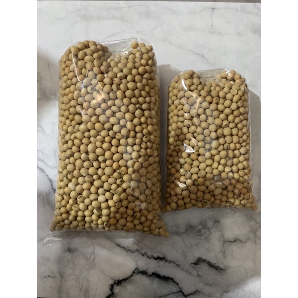 

Kacang Kedelai Cap Tiga Roda 250 gr & 500 gr