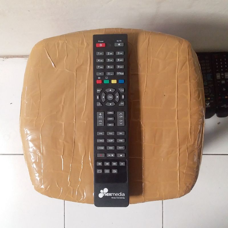 REMOTE TV NEXMEDIA SIMPLY ENTERTAINING ORIGINAL