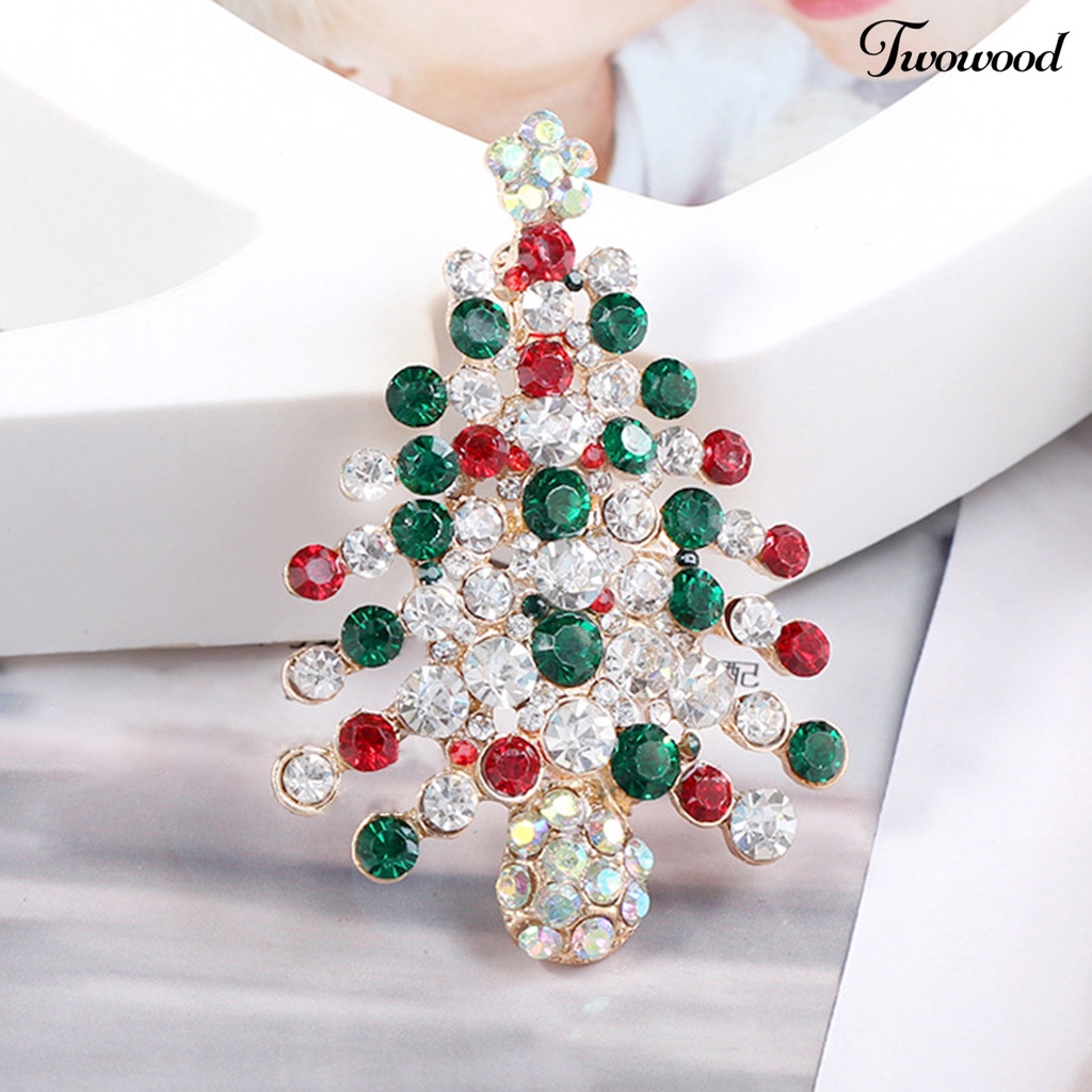 Twowood Women Brooch Pin Christmas Tree Shape Colorful Rhinestone Jewelry Shiny Rhinestone All Match Brooch for Christmas