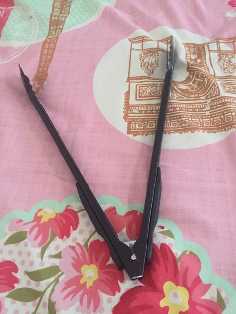 Alat Pembuka Kaleng  Dan Tutup Botol Putar / Can Opener