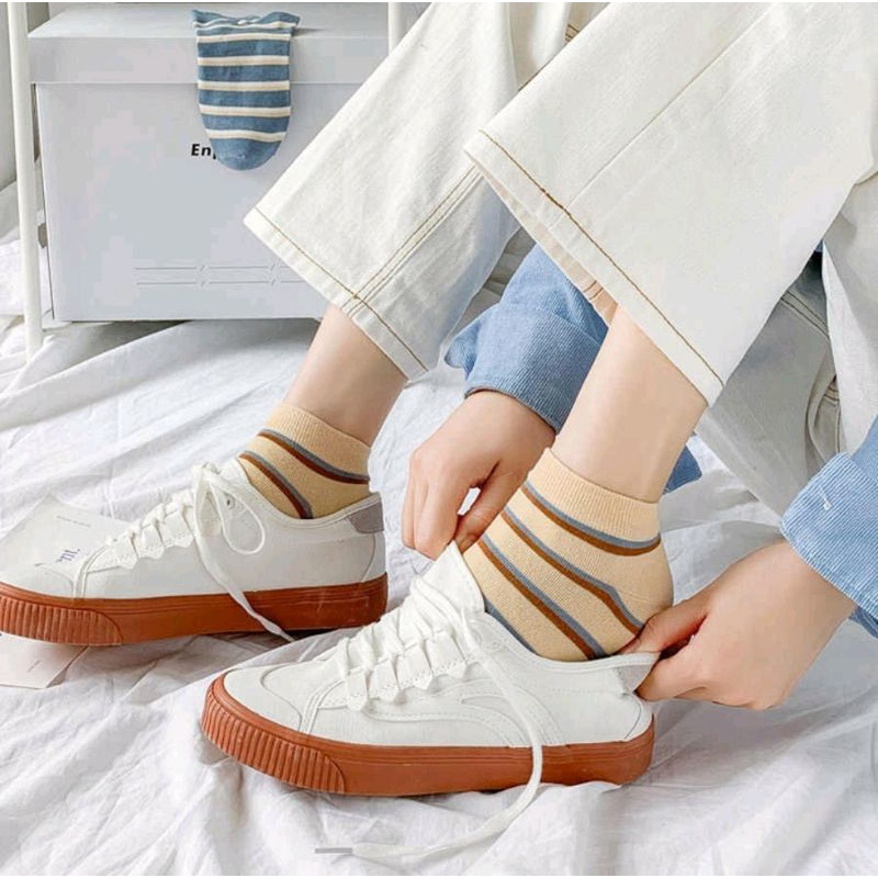 [ COD ] Kaos Kaki Wanita Pria Motif Kotak Catur Garis Polos Simple New Fashion Korean Style Socks Breathable Gaya Korea / Kaos Kaki Pendek Unkle Sock-4