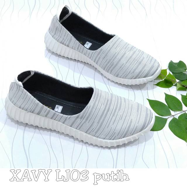 Borneo Sepatu Flat Slip on  LJ03 Sepatu wanita Bahan Kanvas Tebal