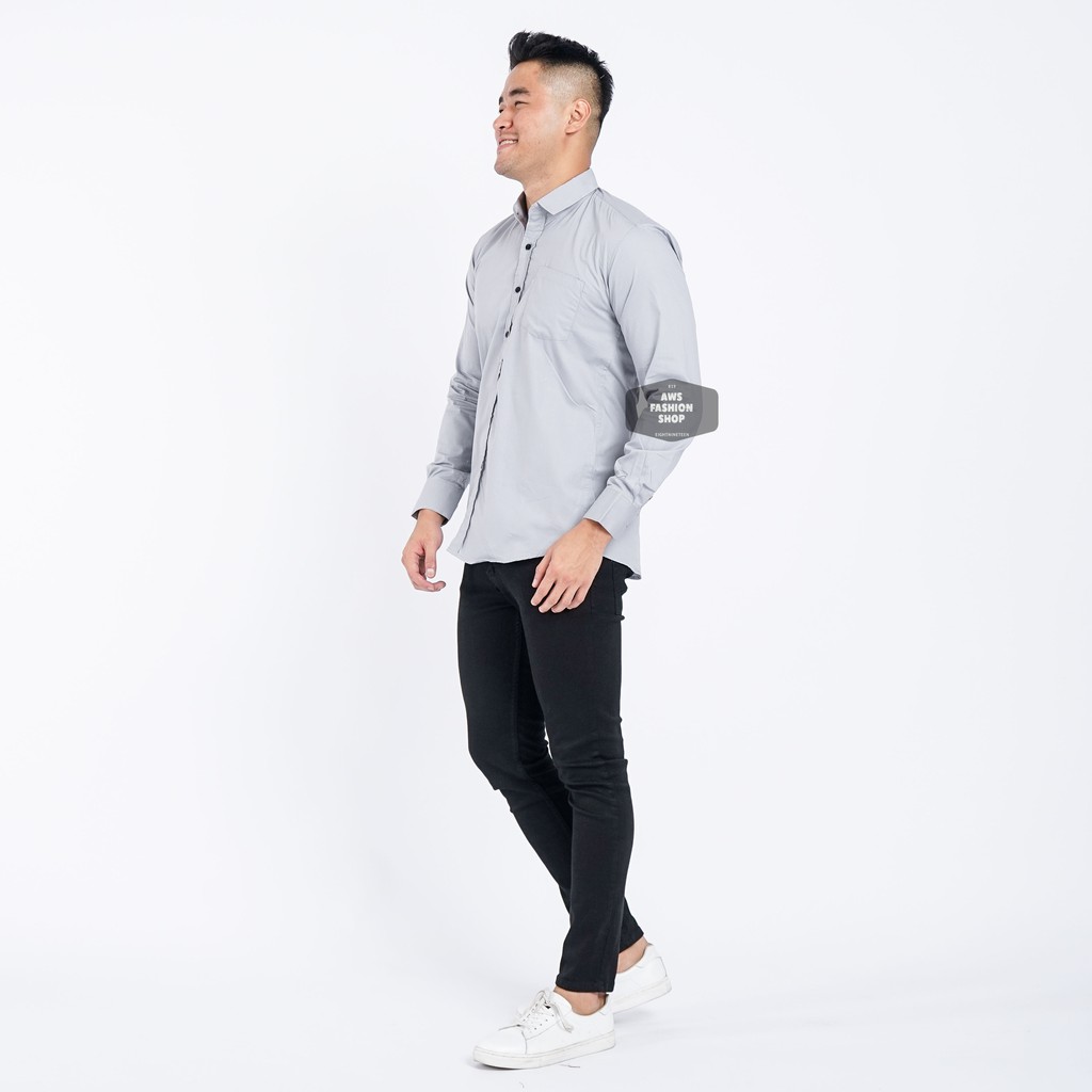 Kemeja Pria Lengan Panjang  Polos Abu - Abu Muda Soft Grey Kemeja Casual Slimfit 3346