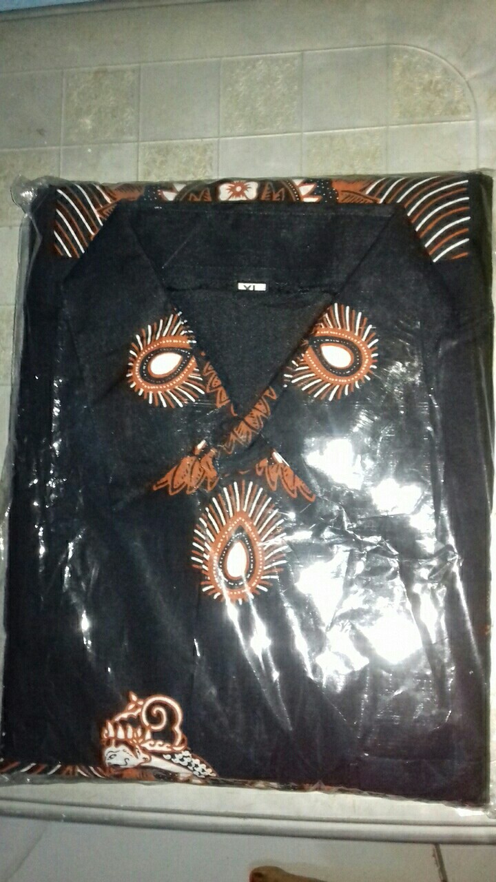 Batik Solo Modern Set Sarung Dan Kemeja Batik Wulu Wayang
