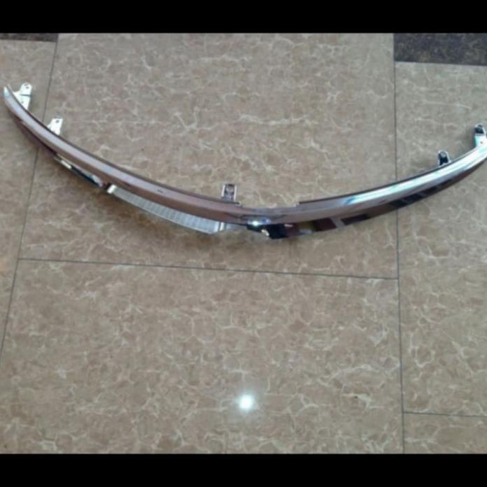 Paket Grill Kumis Bawahnya Dan List Krome Bagasi Vios Gen 3 Promo