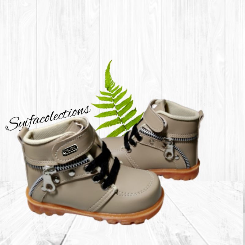 SEPATU ANAK LAKi LAKi MODEL BOT DOCMART USIA 1/7 TAHUN