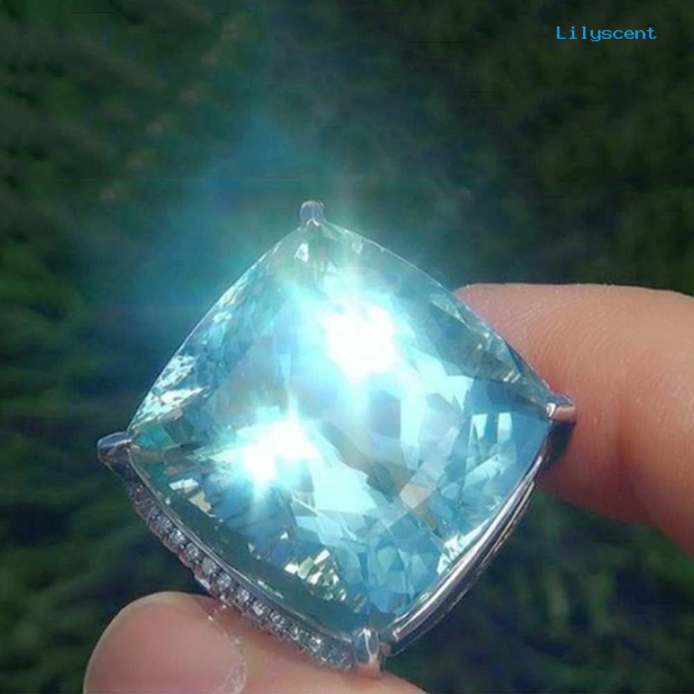 Cincin Batu Topaz Imitasi Bentuk Kotak Untuk Wanita