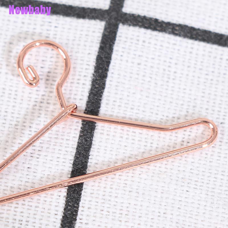 (Newbaby) 5pcs / Set Mainan Miniatur Gantungan Baju 8 Titik Lebar 40mm Untuk Aksesoris Rumah Boneka