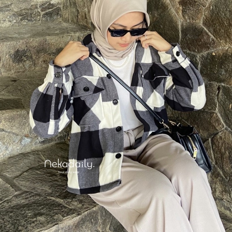 Mindy Jaket Wanita Outer Bahan Flanel Tebal Premium Korean Style NEKADAILY