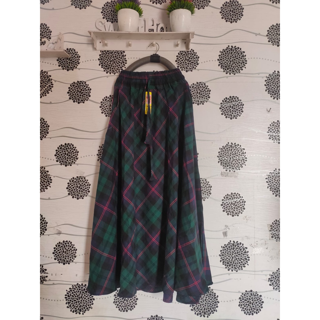 ROK FLANEL IMPORT PANJANG/ROK TARTAN/ROK KOTAK PAYUNG-Aa
