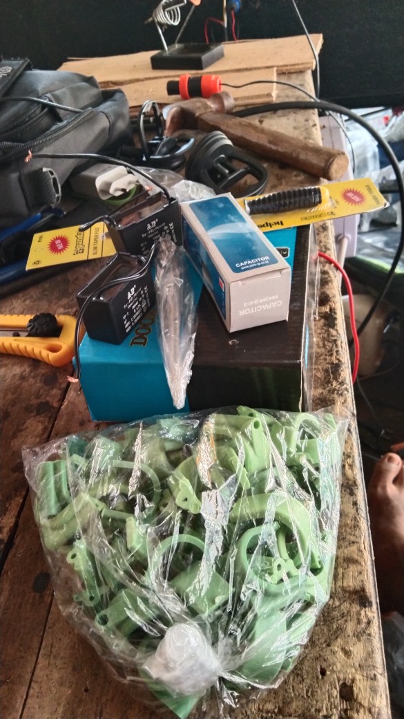 Kunci Pintu Kecil Plus Silinder / Handle Pintu Rumah Lengkap / Handel Gagang Pintu Rumah Hpp