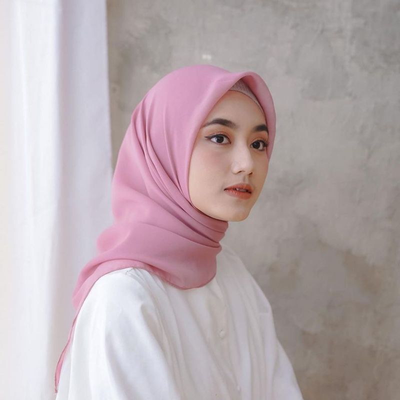 hijab segi empat BELA SQUARE