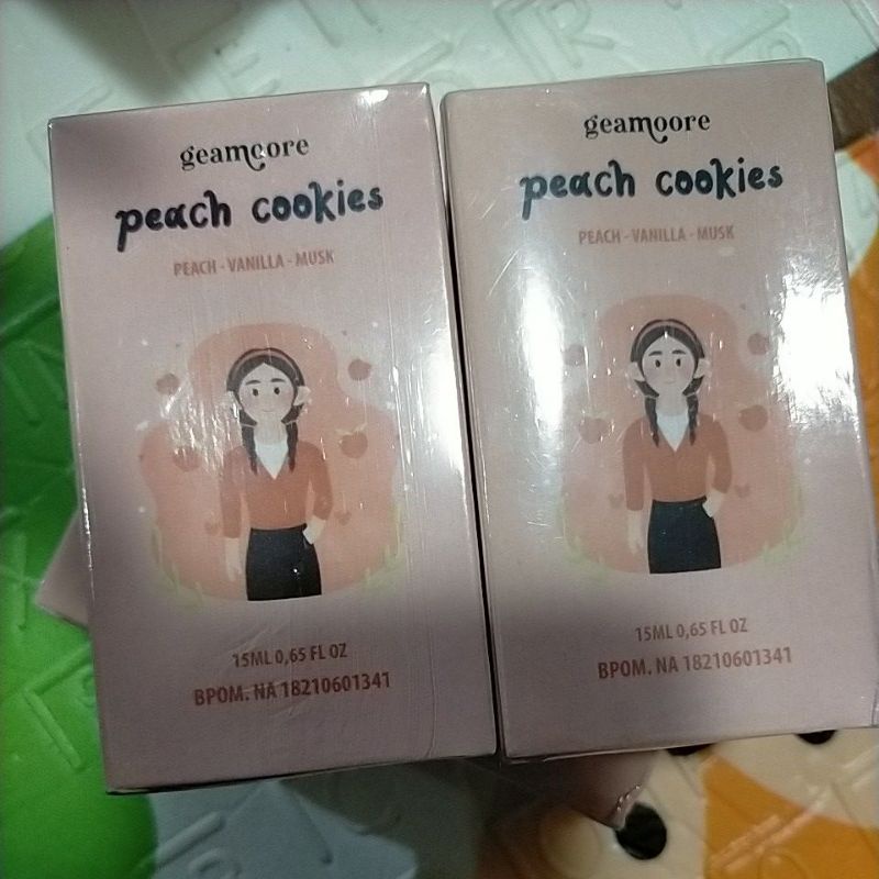parfum geamoore//seri addict//parfum//peach cookies//15ml