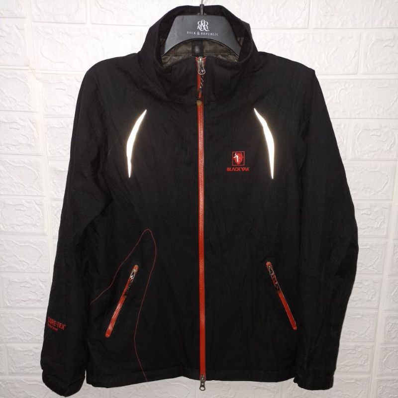 Jaket Outdoor Black Yak Goretex