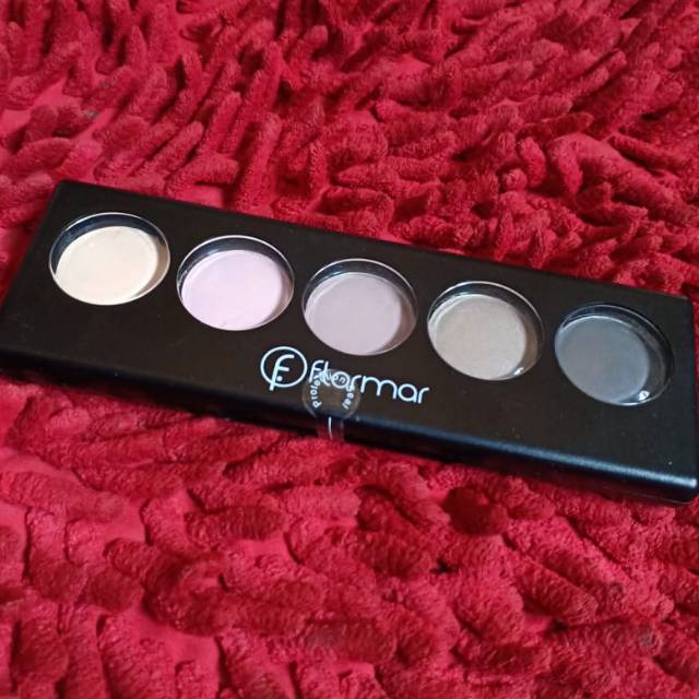 Eyeshadow FLORMAR Smokey eyes