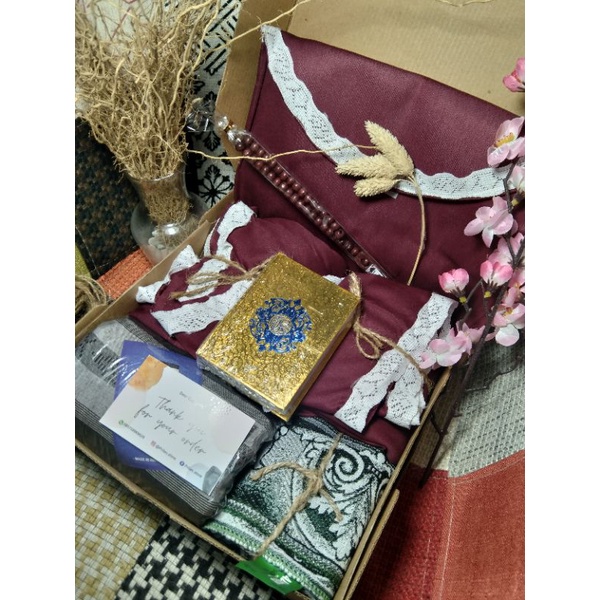 HAMPERS MUKENA + SARUNG DLL