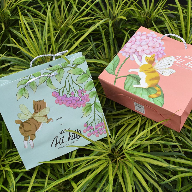 

Meow Alikitty Fancy Paper Bag (Tas Kertas)