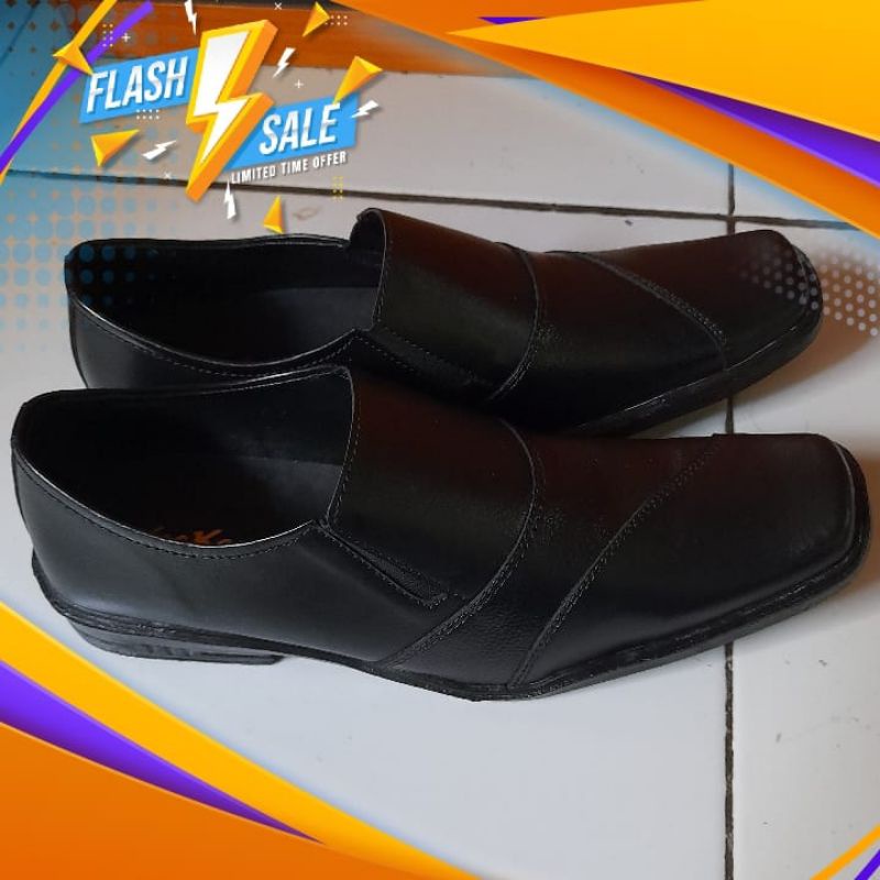 sepatu pantopel Sepatu kerja sepatu kantor