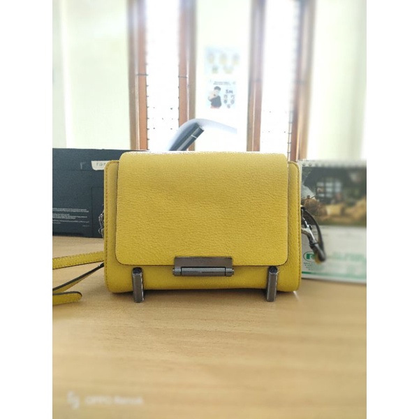 Donini Livia Mini Yellow