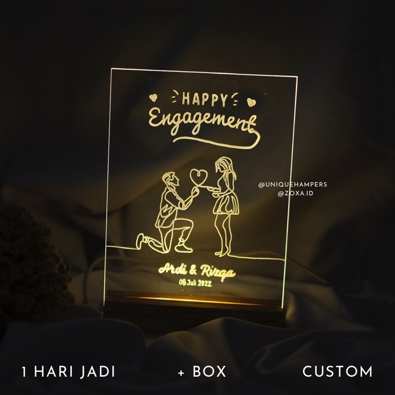 AKRILIK CUSTOM / KADO LAMPU AKRILIK / HAMPERS LAMPU AKRILIK / KADO WISUDA / KADO ULANG TAHUN / HAMPE