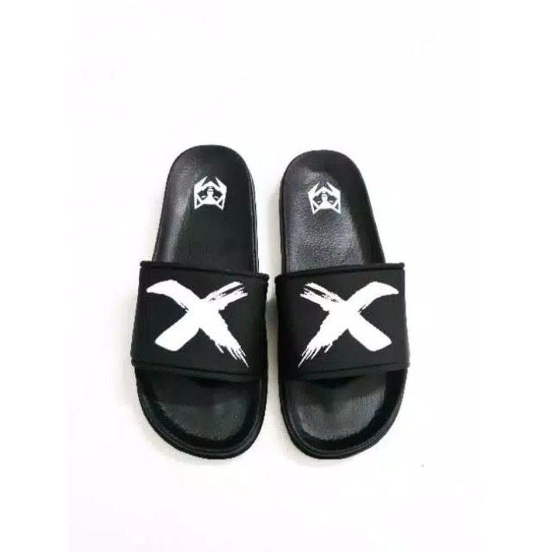 Sandal Slip On Maxslide Ori/Slide Black X Gold Grade Ori/sandal slop terlaris.-X Putih