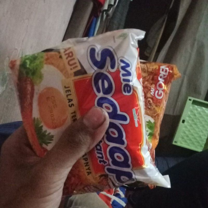 

MIE INSTAN SEDAAP