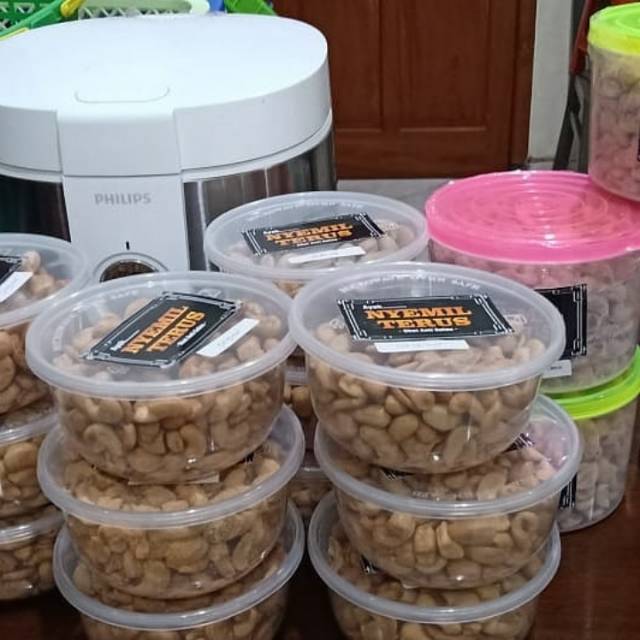 

Kacang Mete Super Asli Wonogiri 200gr