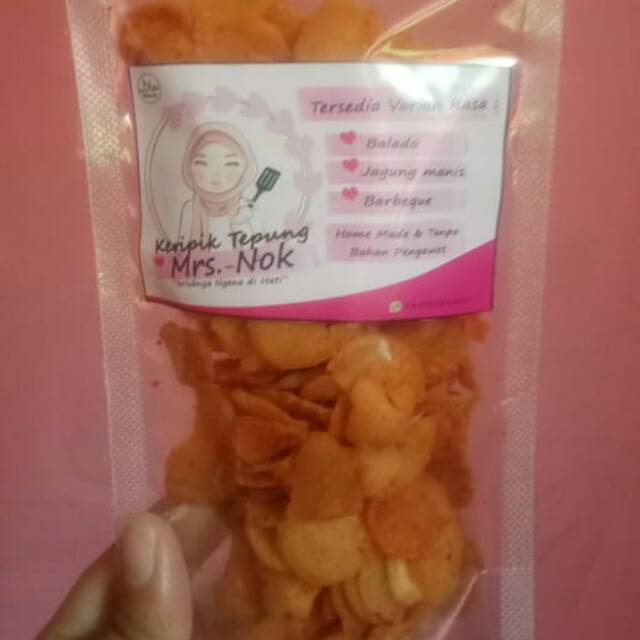 

Cemilan Snack Keripik Tepung Enak, Murah dan Gurih