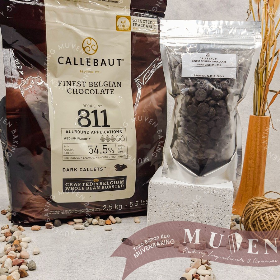 

Jual BARRY CALLEBAUT 250 Gr DARK CALLETS 54,5% 811 FINEST BELGIAN CHOCOLATE