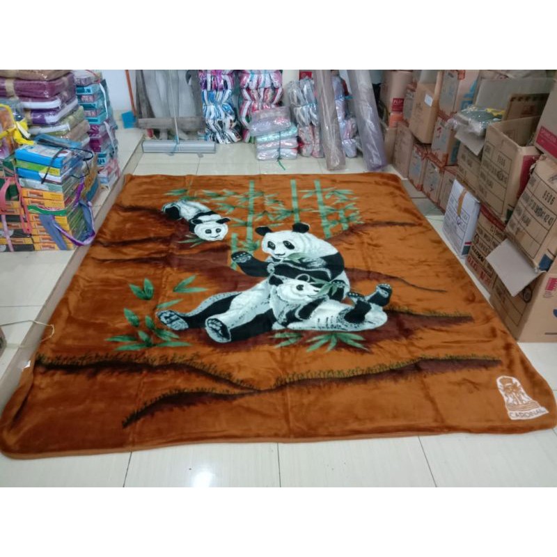 Selimut Cardinal Jumbo Ukuran 220x240 cm Panel Halus Dan Tebal Kualitas Premium