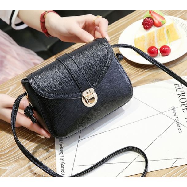 32+ Model Tas Selempang Kecil Wanita Dan Harganya Pictures