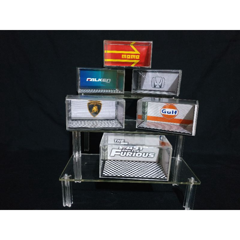 BOX AKRILIK DIORAMA ACRYLIC