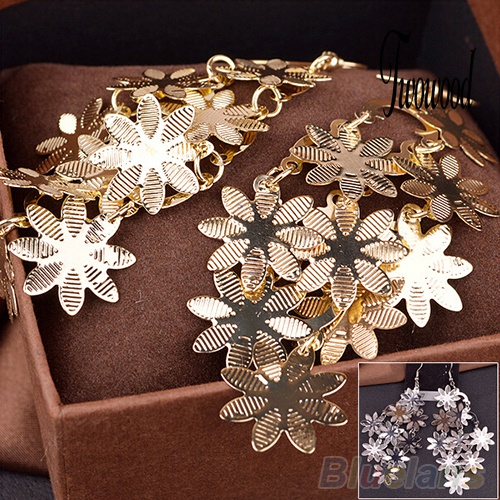 Anting Kait Gantung Desain Snowflakes Multilayer Bahan Alloy Gaya Vintage Untuk Wanita