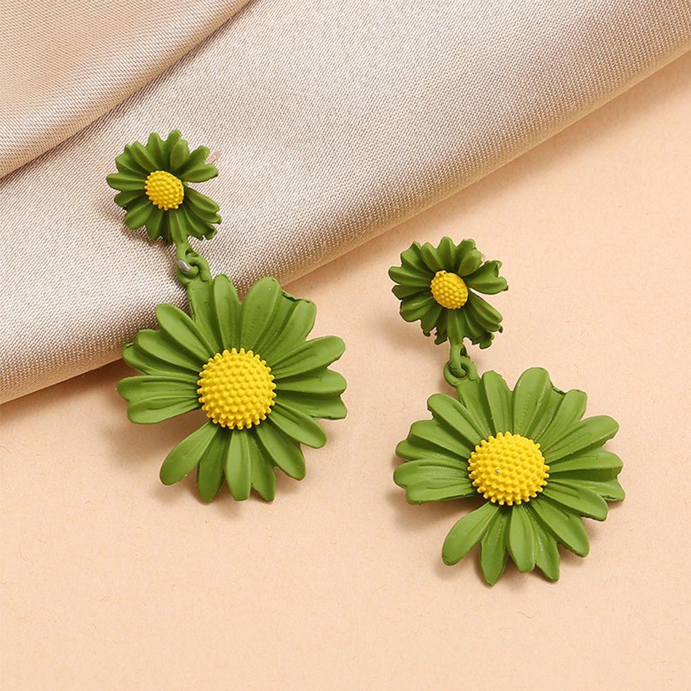 Anting Juntai Bentuk Bunga Daisy Warna-Warni Gaya Korea Untuk Wanita