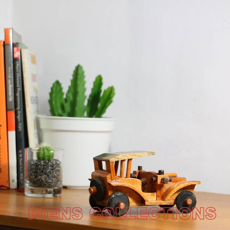 RIENS COLLECTIONS. MINIATUR DIECAST PAJANGAN MOBIL ONTRAN KAYU UKURAN 14 X 7 X 7 CM