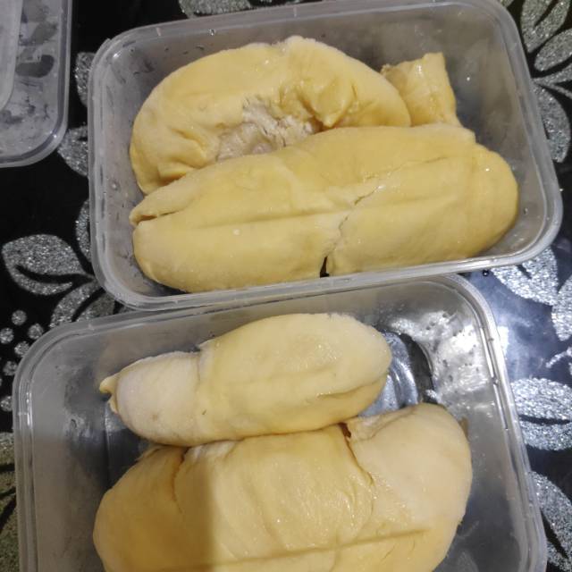

Durian Palu Montong Sulawesi per pak 500-600gram